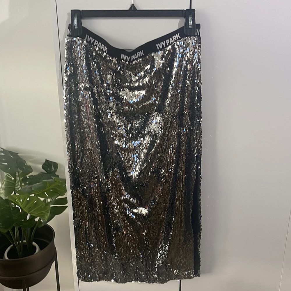 Ivy Park skirt